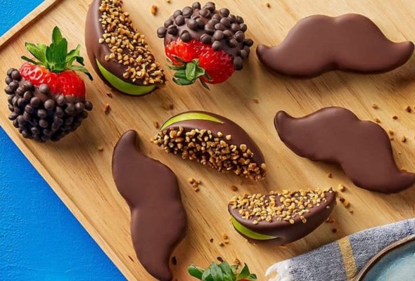 Mustache Gift Box