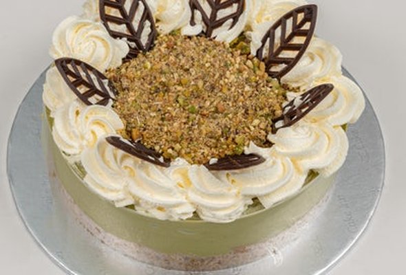 Pistachio cheesecake