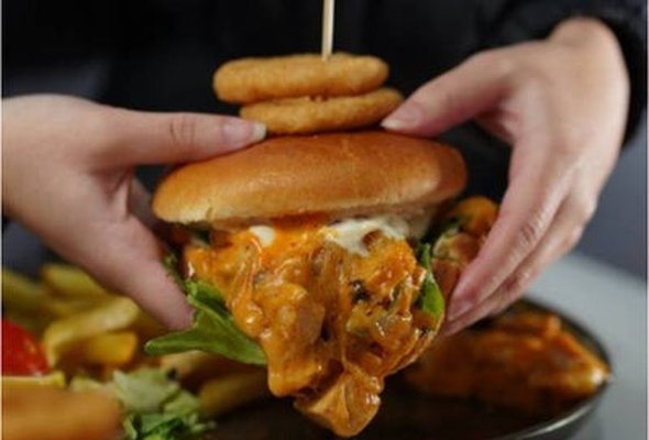 Chickaros Drip Burger