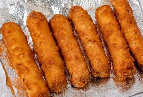 Halloumi Fries