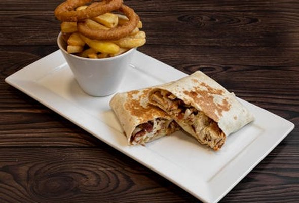 BBQ Melt Chicken Wrap, Chips and Onion Rings