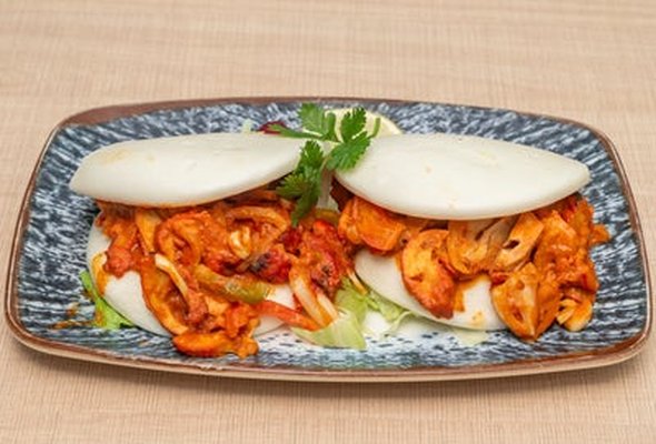Chicken Bao Buns