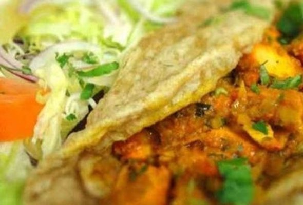 Chicken Chaat Puri