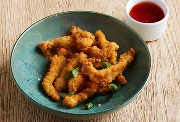 CRISPY CHICKEN FRIES