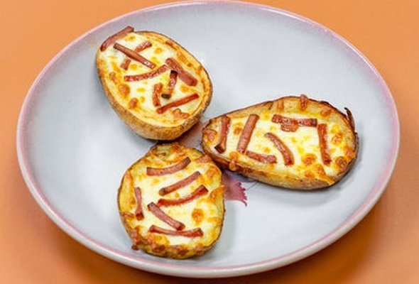 Potato Skins with Ham and Cheese - 3 Pieces