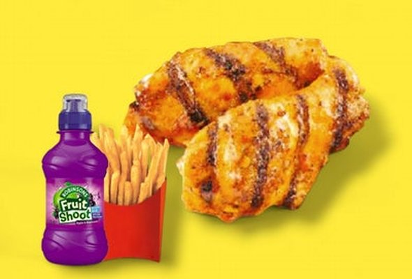 2 Piri Piri Wings Kids Meal