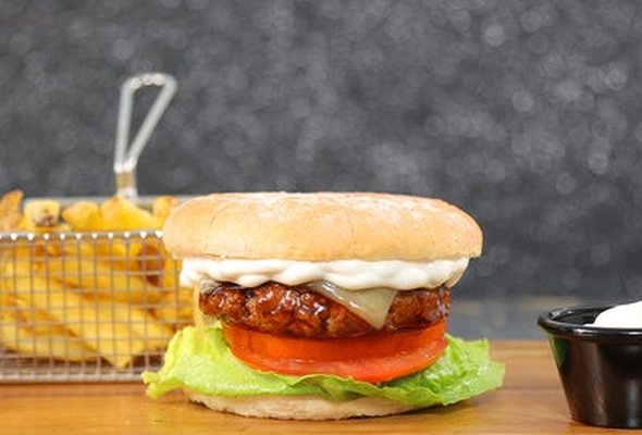 Mini Beef Burger With Fries
