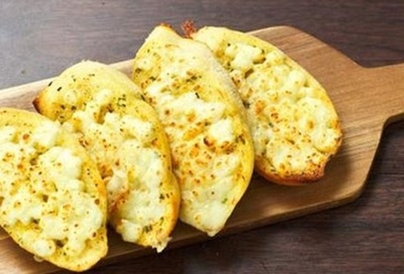 Garlic Bread w Cheese