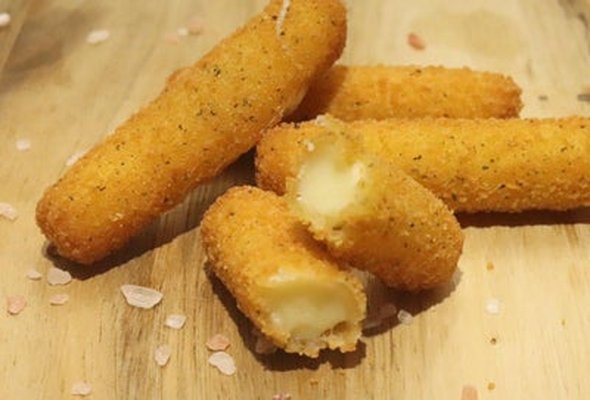 Mozarella Sticks ( portion of 6)