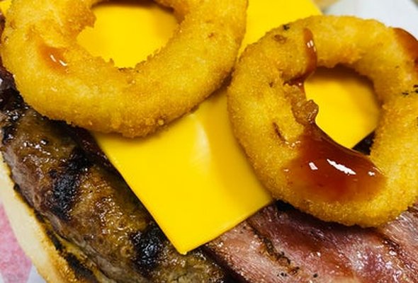 Single Beef BBQ Deluxe Burger Meal