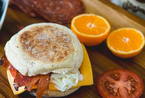Aysh Eggstravaganza - English Muffin, Egg, Cheese, Turkey Bacon (Halal)