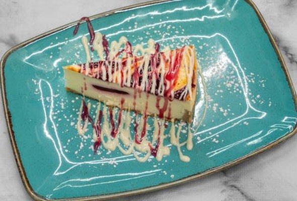 Raspberry and White Chocolate Cheese Brulee