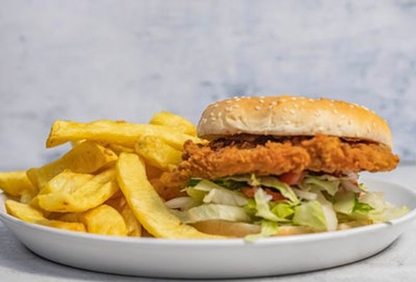 SF Buttermilk Chicken Fillet Burger & Chips