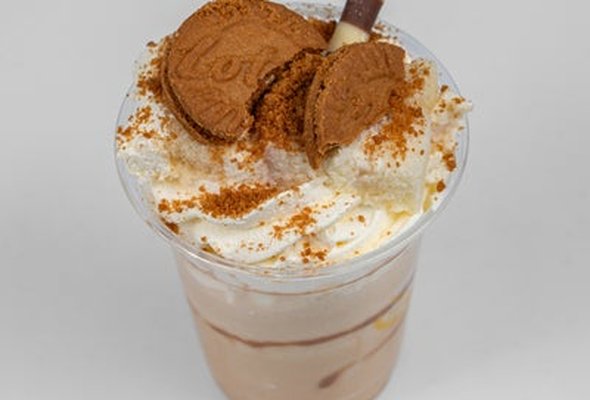 Biscoff cake shake