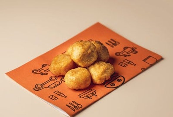 Chillie Cheese Bites - with Sweet Chilli Dip