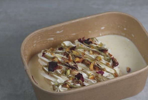 Pistachio Milk Cake (1000ml)