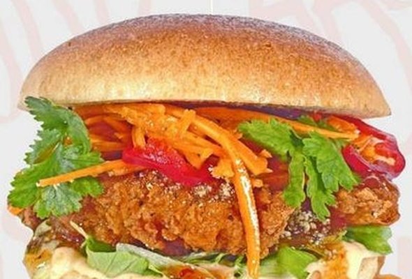 Bánh Mì Chicken Burger