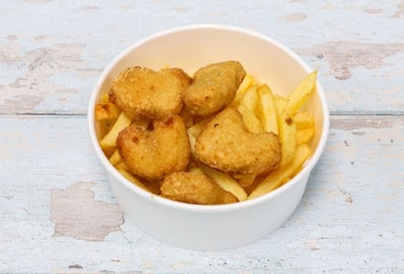 Chicken Nuggets & fries
