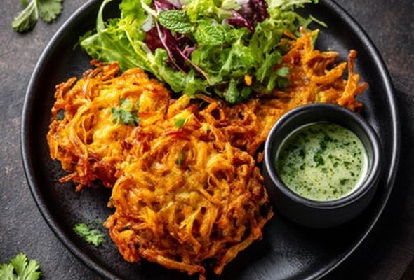 🧅 Onion Bhajis