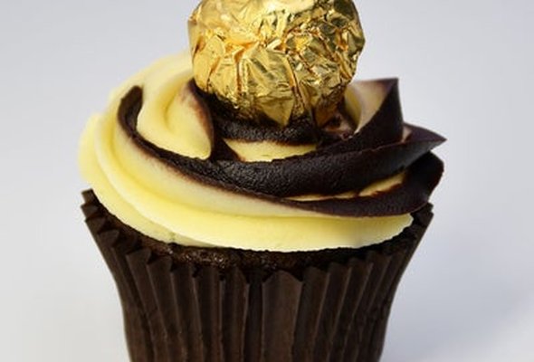 Royal Rocher (Hazelnuts)