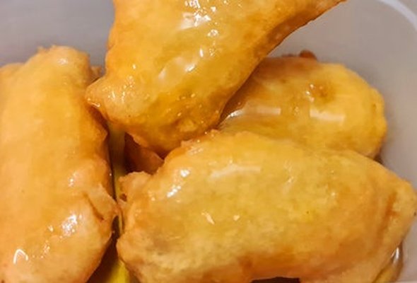 Banana Fritter in Syrup