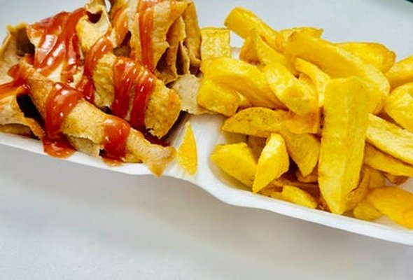 Small Doner Tray and Chips