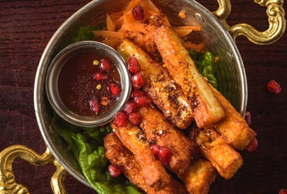 Halloumi fries