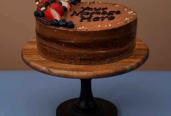 8'' Glazed Berry Naked Cake with Nutella®