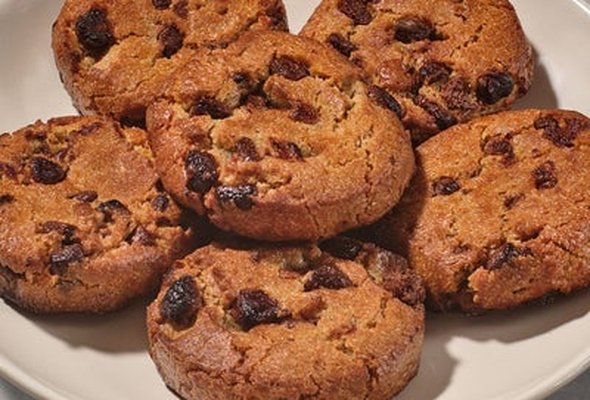 Milk Choc Cookies - 6