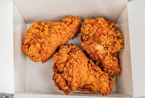 5 Hot Chicken Wings