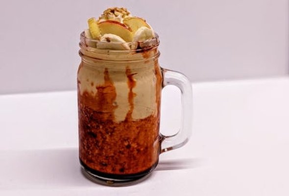 Six on the Beach Milkshake (16oz)