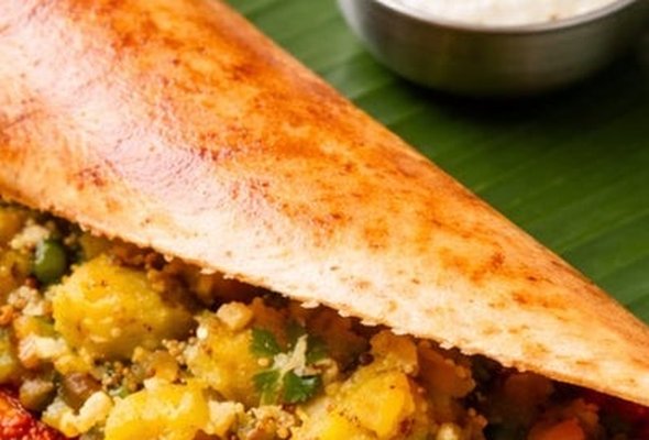 Mysore Masala Dosa ( 2 pieces) served with potato paliya and coconut chutney