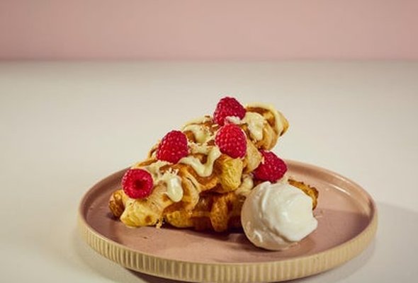 White Chocolate & Raspberry Croffle