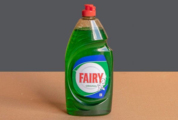 Fairy Washing Up Liquid 900ml