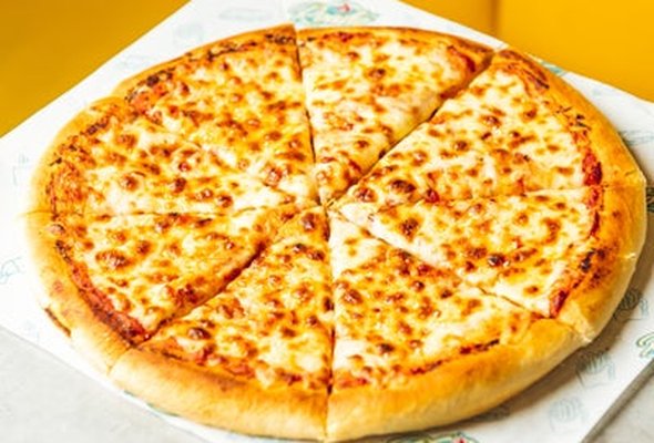 12" Margherita (Cheese and Tomato) Pizza