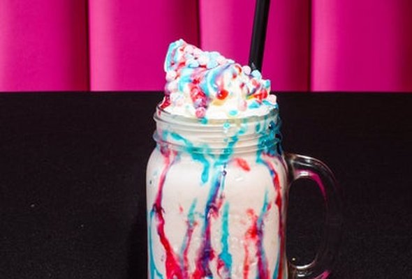 Bubble Gum Millions Milkshake