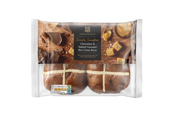 Co-op Irresistible 4 Chocolate & Salted Caramel Hot Cross Buns