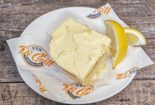 Homemade Lemon Drizzle Cake