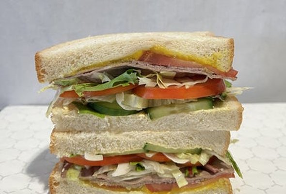 Roasted Beef Salad Sandwich