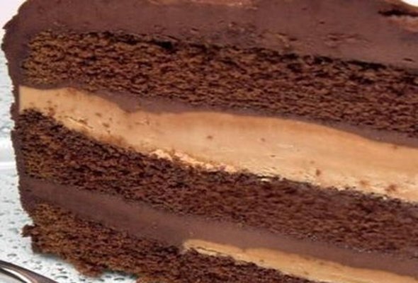 Caramel Fudge Cake