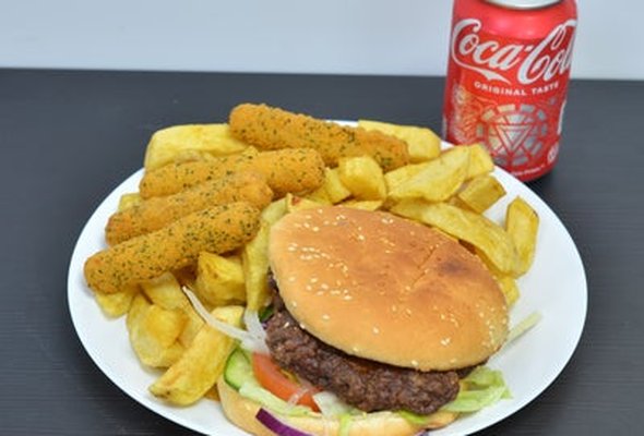 6oz Beef Burger & Chips, 6 Mozzarella Sticks & Drink