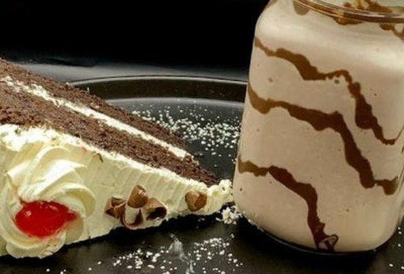 Black Forest Cake Milkshake