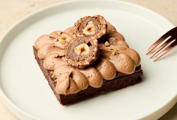 Hazelnut Luxe Brownie