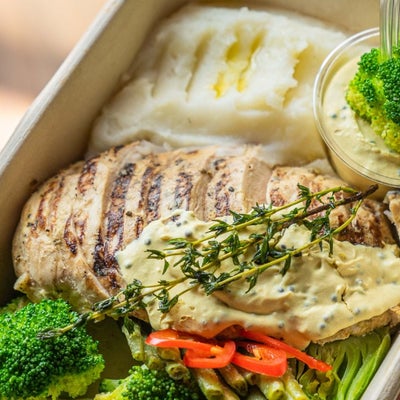 Mashed potato with Garlic Chicken Creamy