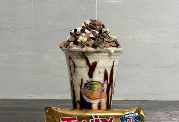 Twix Milkshake 😋