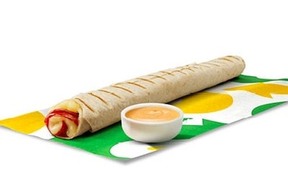Pepperoni & Cheese Footlong Dipper