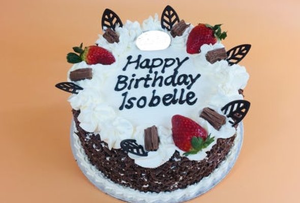 Strawberry and Flake Birthday Cake R4