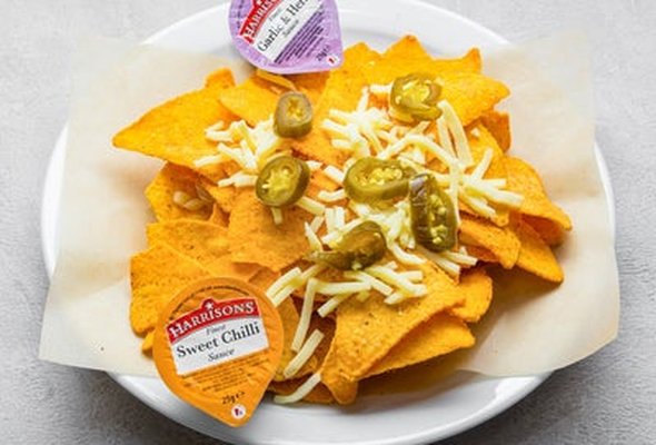 Cheesy Nachos (v)