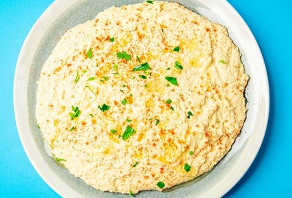 2.Hummus