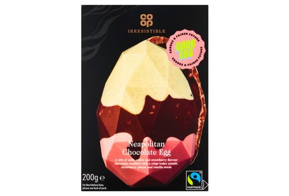 Co-op Irresistible Neapolitan Chocolate Egg 200g